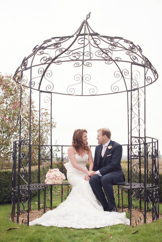 Rachel & Ian Cain Manor Wedding - Juliet Mckee Photography-125