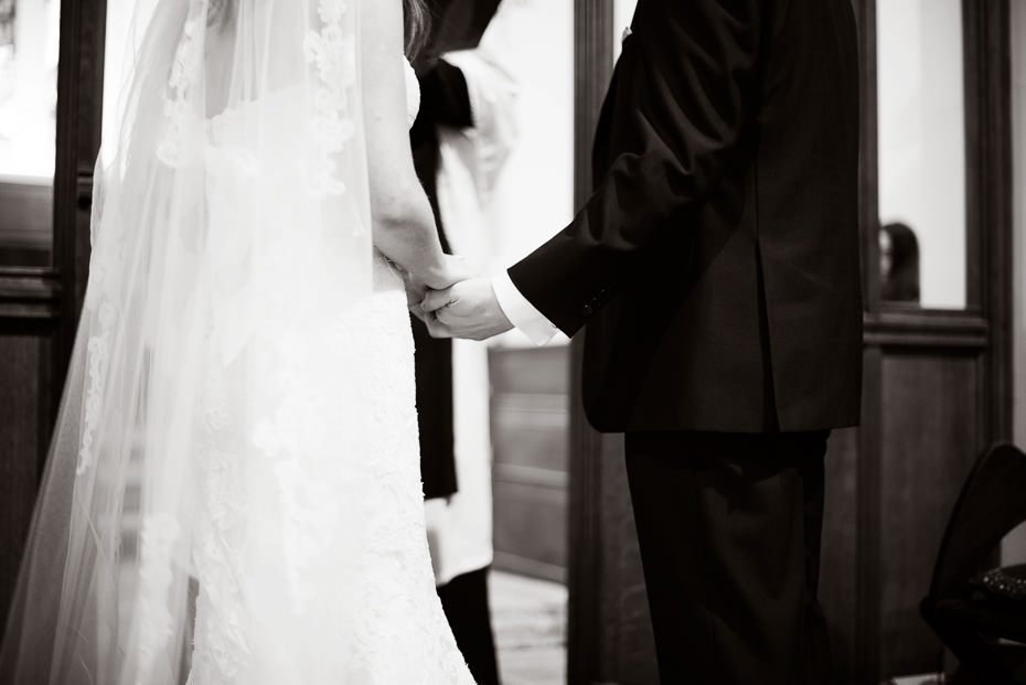 Rachel & Ian Cain Manor Wedding - Juliet Mckee Photography-58