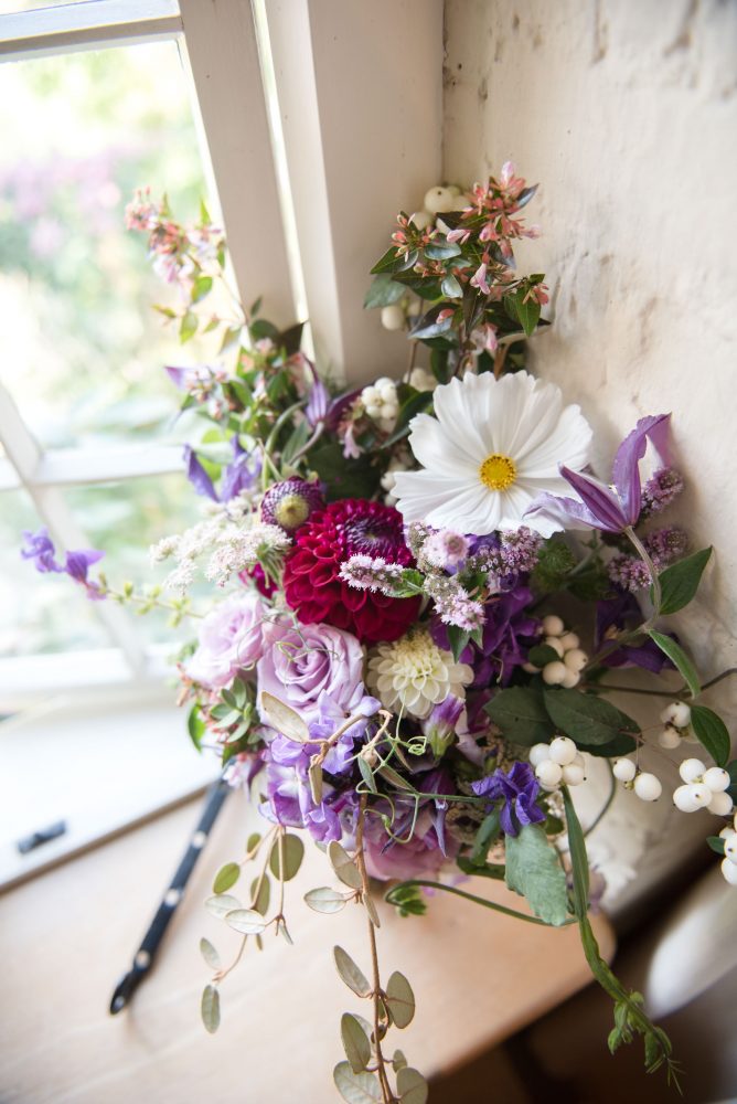 Martin and the magpie wedding flowers