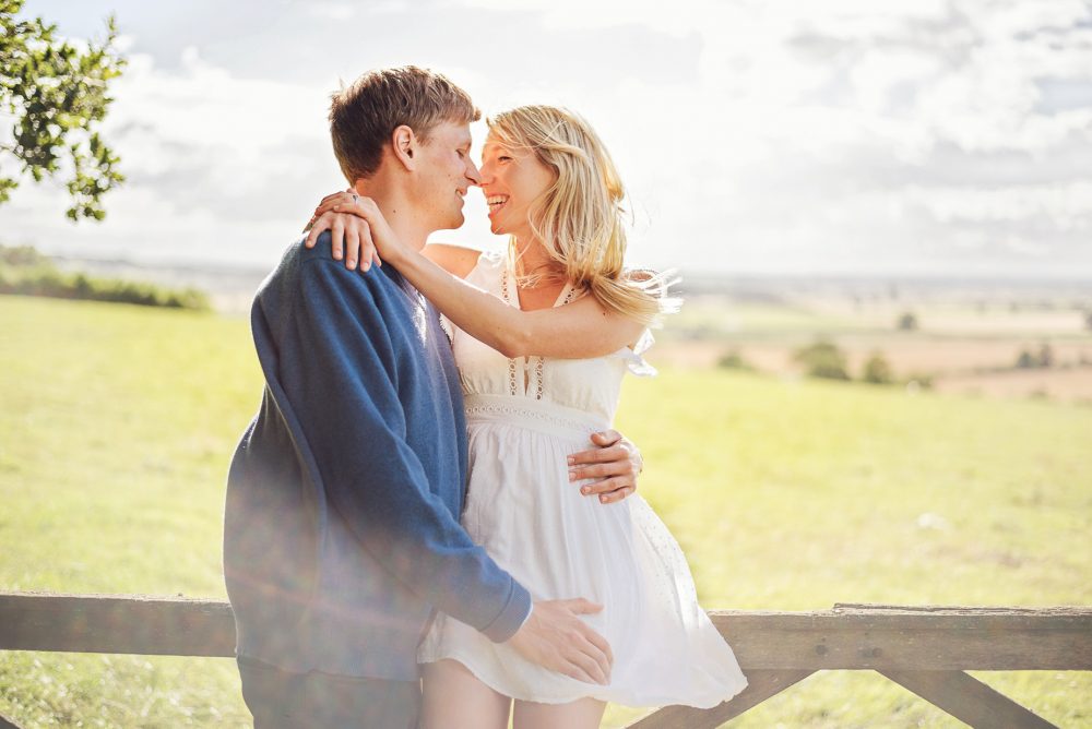 Oxfordshire Countryside Engagement Shoot - Juliet Mckee Photography-28