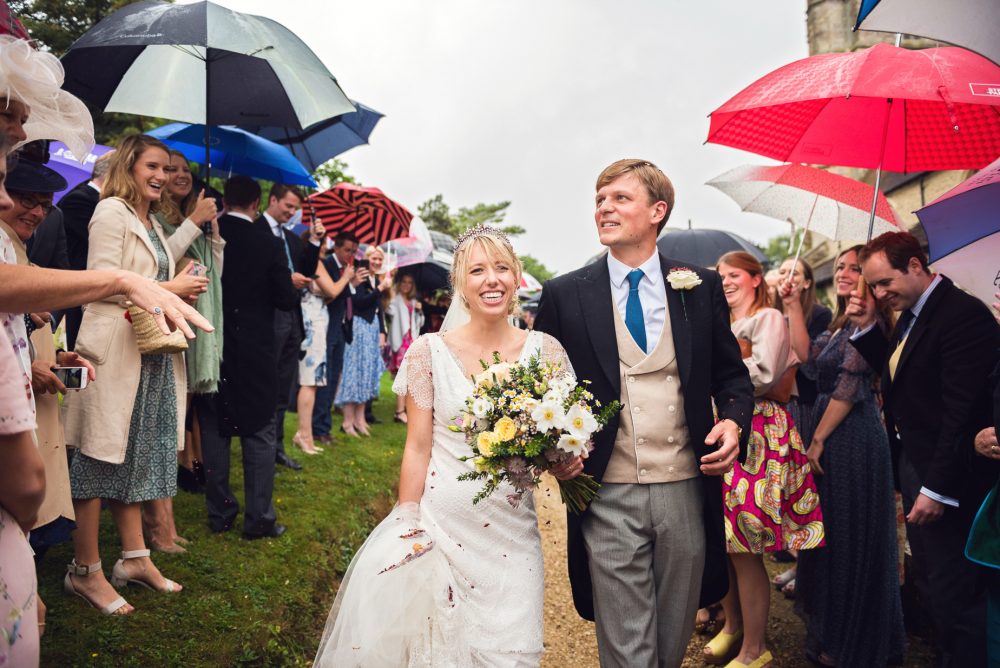 Caroline & Henry Oxfordshire farm Wedding-19