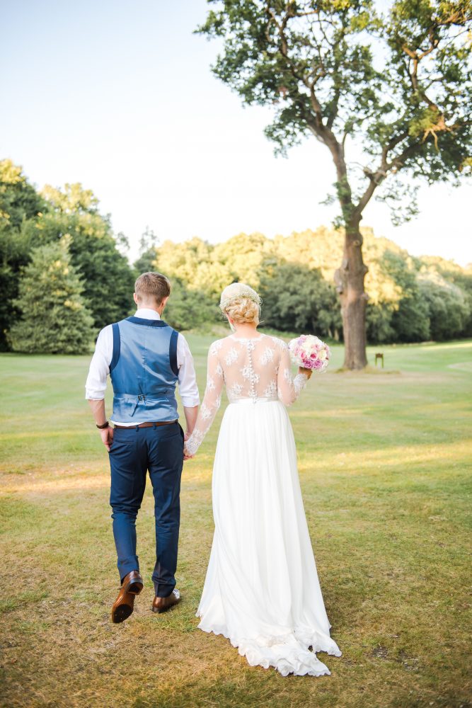 Intimate wedding at Pennyhill Park by Juliet mckee Photography-3