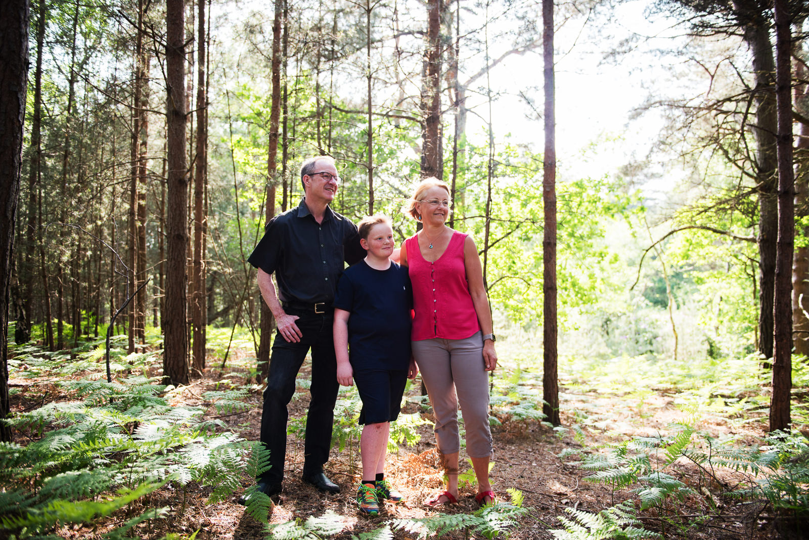 Early Summer woodland family photo