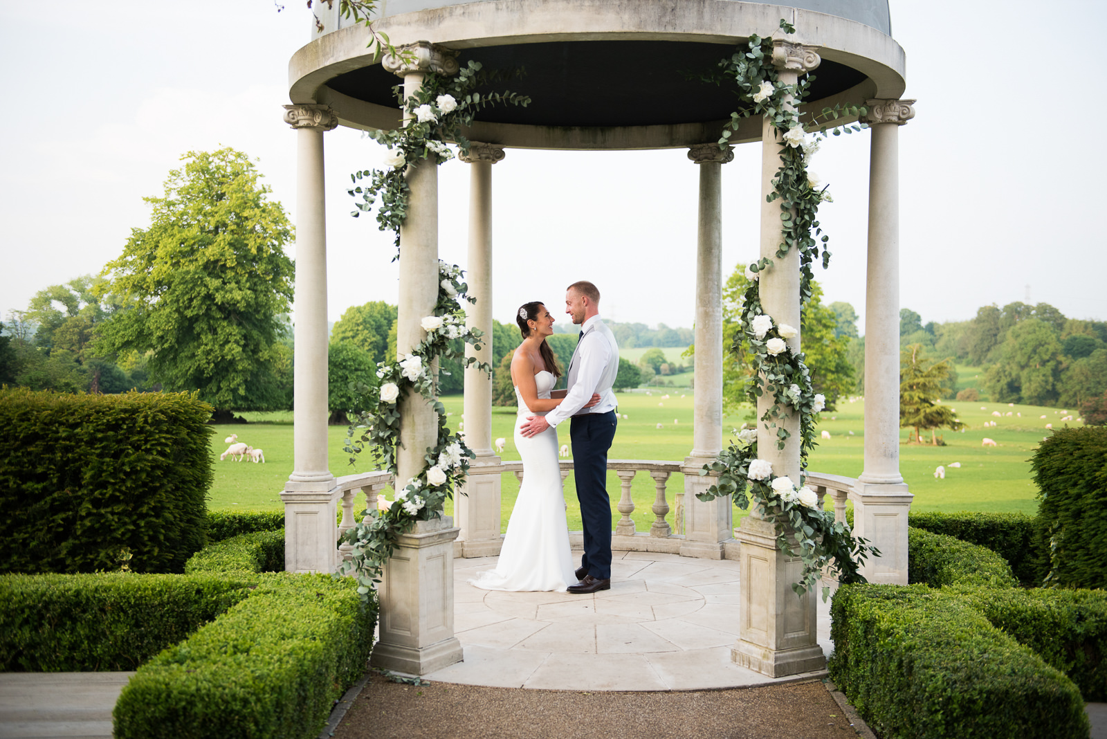 Bride and groom photos at Froyle Park in Hampshire.