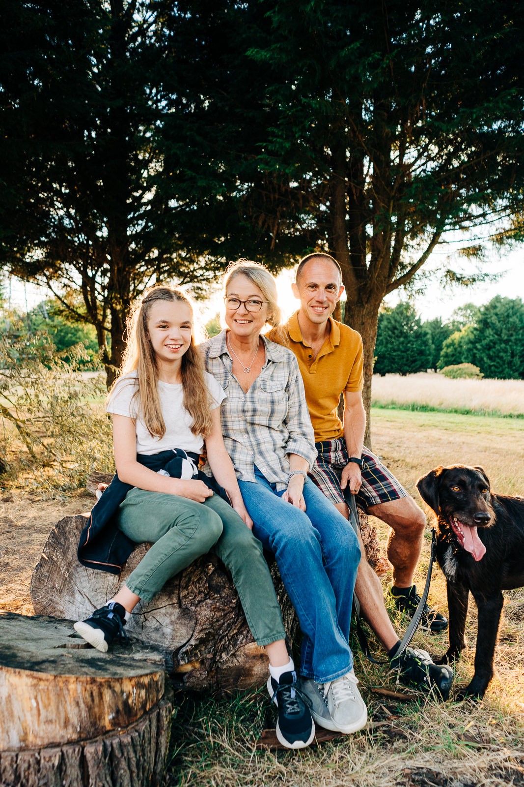 Lifestyle family and pet photography session Surrey.